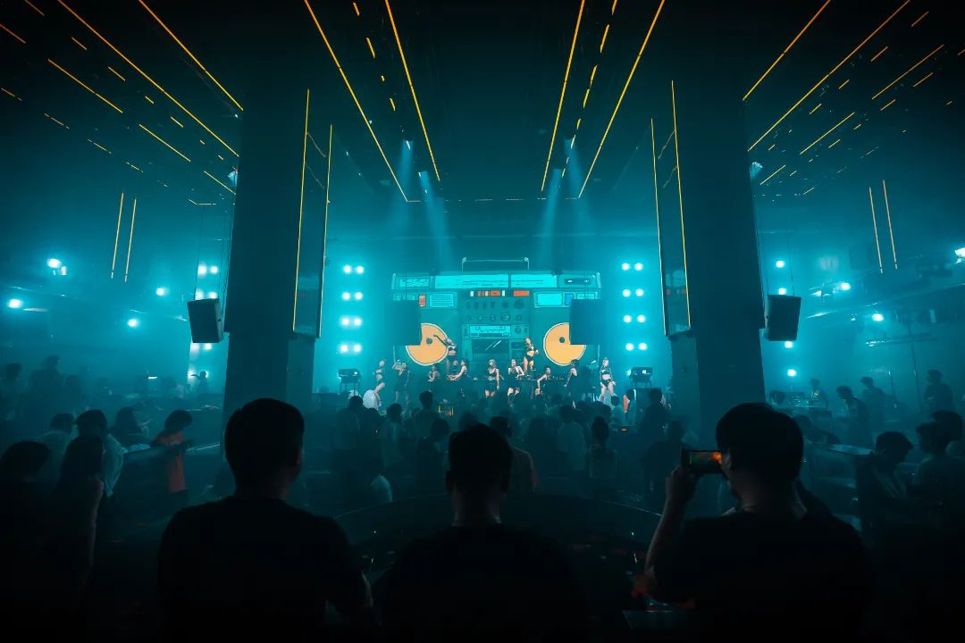 看见了她们我上火了两天！-泰州MIU酒吧/ MIU CLUB