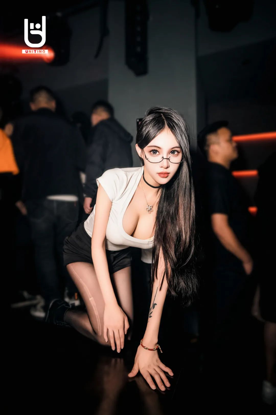不好意思，OUÌ一不小心又刷新了杭州颜值巅峰！-杭州OUI酒吧/OUI潮流娱乐