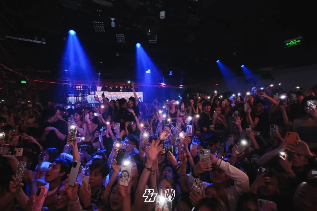 𝘙𝘌𝘊𝘈𝘗｜𝑻𝒊𝒛𝒛𝒚𝑻 𝑷𝒂𝒓𝒕𝒚在我家-北京PH酒吧/PH Night club