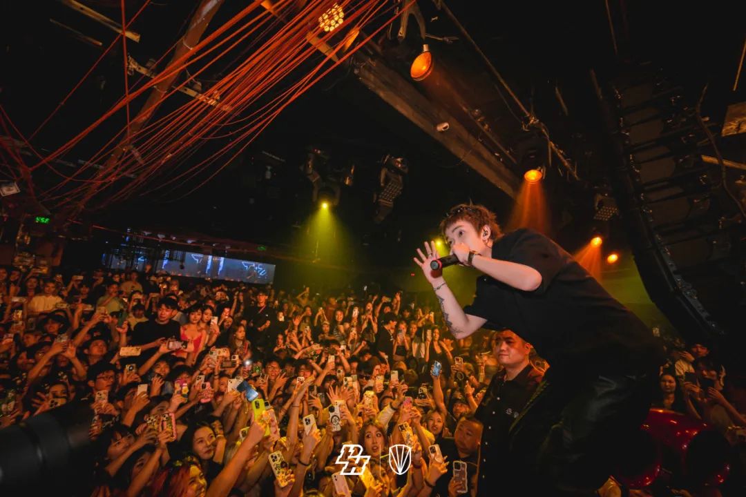 𝘙𝘌𝘊𝘈𝘗｜𝑻𝒊𝒛𝒛𝒚𝑻 𝑷𝒂𝒓𝒕𝒚在我家-北京PH酒吧/PH Night club