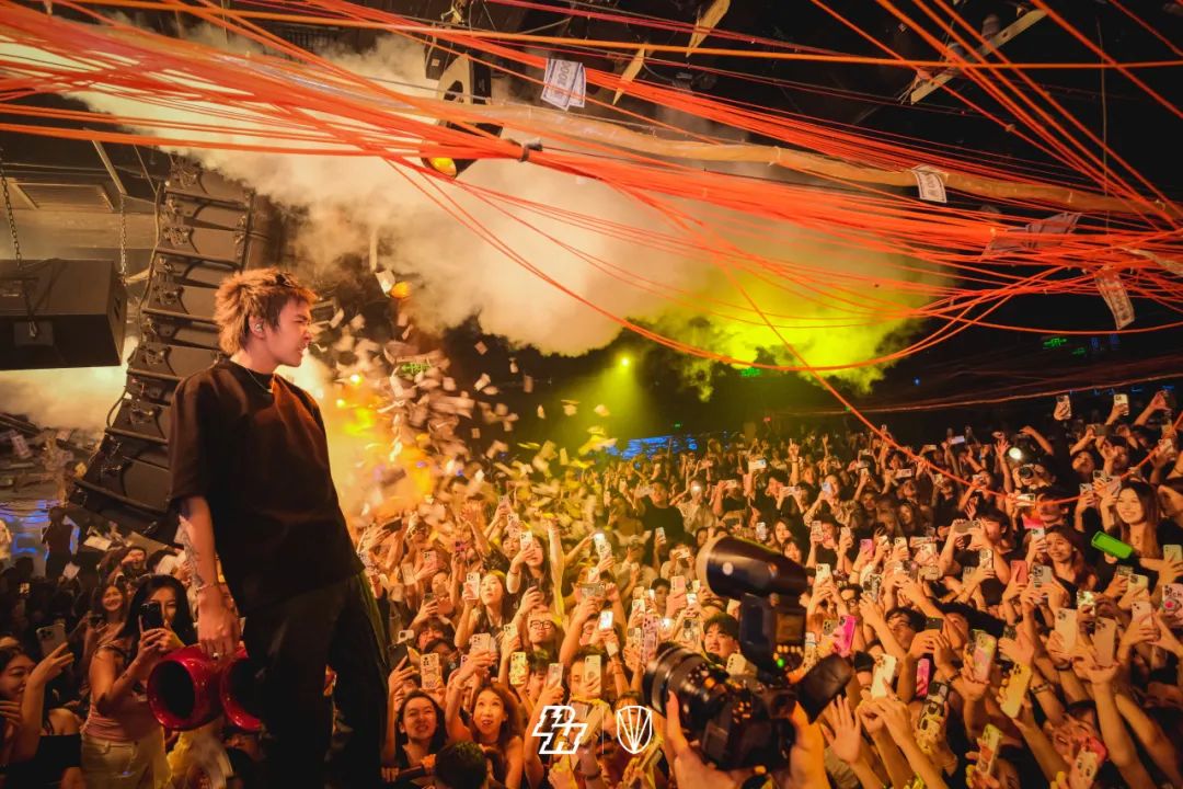 𝘙𝘌𝘊𝘈𝘗｜𝑻𝒊𝒛𝒛𝒚𝑻 𝑷𝒂𝒓𝒕𝒚在我家-北京PH酒吧/PH Night club