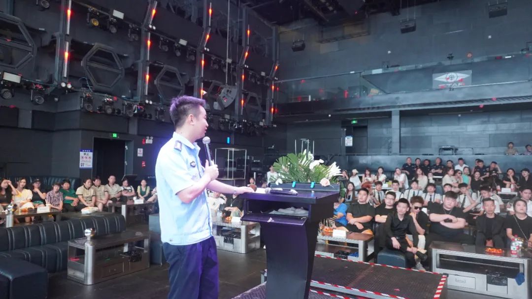 《“安”稳未来 · “吉”情亚运》STAR娱乐综合体普法宣传月 | 第一期-安吉STAR CLUB/星际酒吧