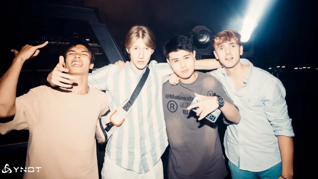 起猛了！姐妹们怎么都在去YNOT的路上-深圳YNOT酒吧/YNOT CLUB