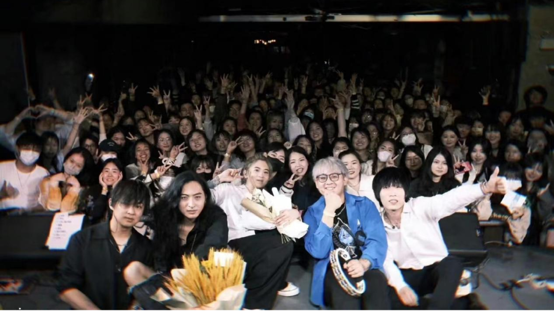 11.04「早上好，我也爱你」送春归2023迟夏巡演 首轮重庆站开票！-重庆MAOLivehouse