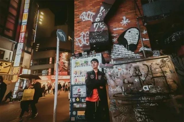 2/22 照顾好你的颈椎 DJ WILSON K＆MC GRADY 带你平地起飞！-金华SupreMe派对空间酒吧