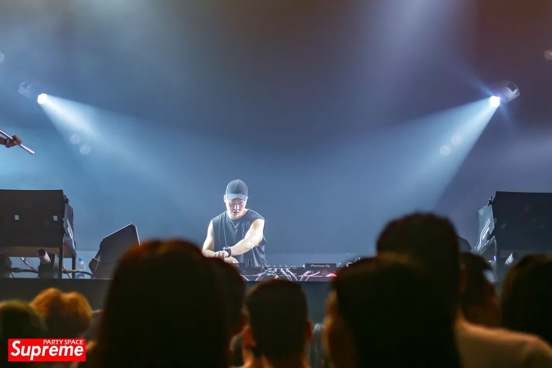 @DJ-联盟第③季#DJ TIKIN Z 迷幻电音世界 现场回顾-金华SupreMe派对空间酒吧