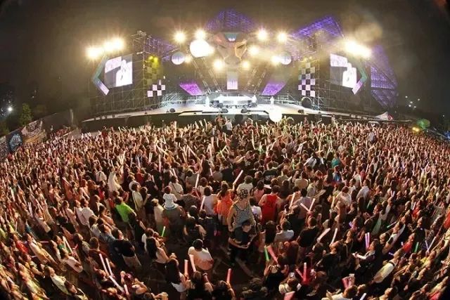 08/17｜PYRO中国百大DJ#27 华裔音乐制作天团INKE-金华SupreMe派对空间酒吧