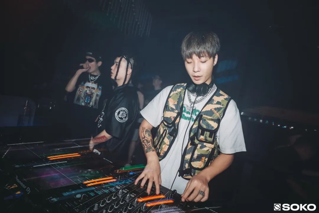 𝙎𝙊𝙆𝙊 - 试音先享会 𝙍𝙀𝙑𝙄𝙀𝙒-宁波SOKO酒吧