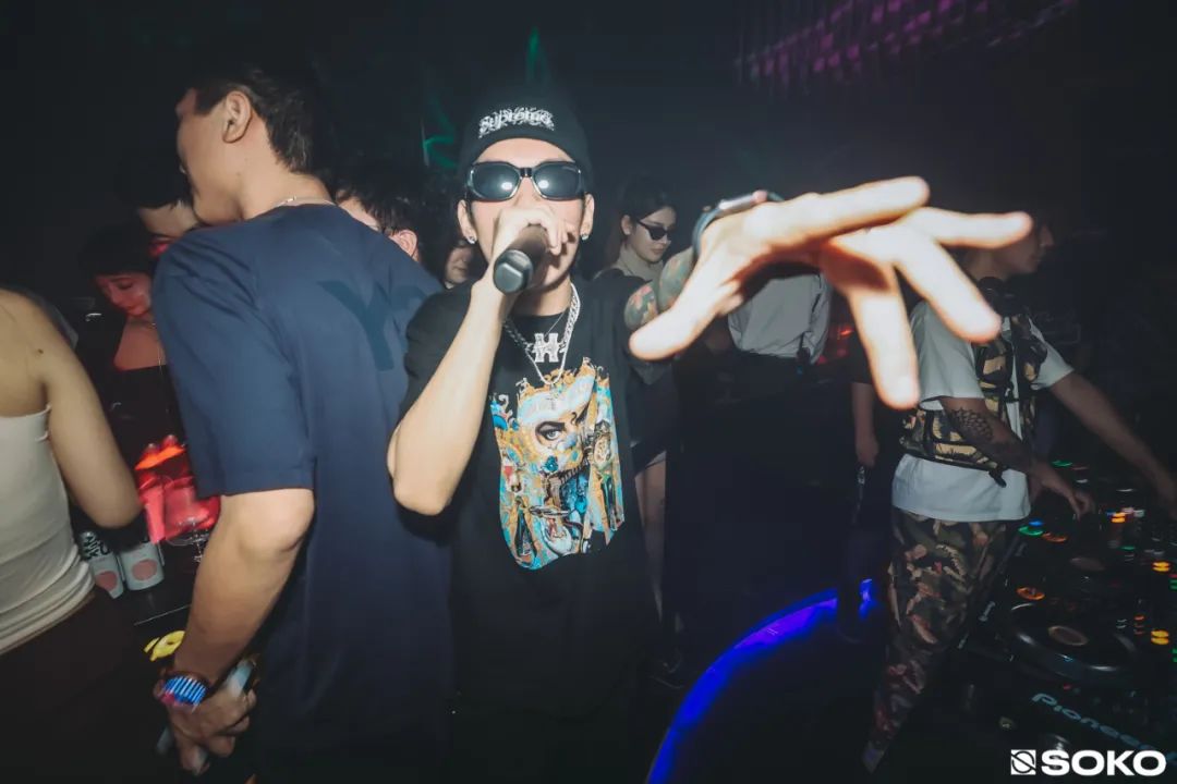 𝙎𝙊𝙆𝙊 - 试音先享会 𝙍𝙀𝙑𝙄𝙀𝙒-宁波SOKO酒吧