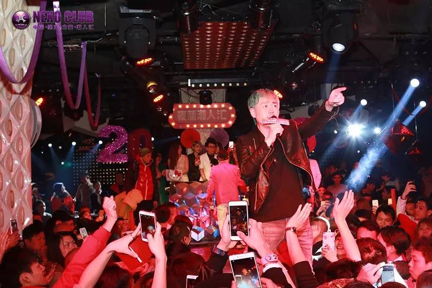 【Nexo Club新闻】肇庆电视台007栏目播报李思捷道贺#力索九周年店庆#-肇庆力索派对酒吧/NexoClub