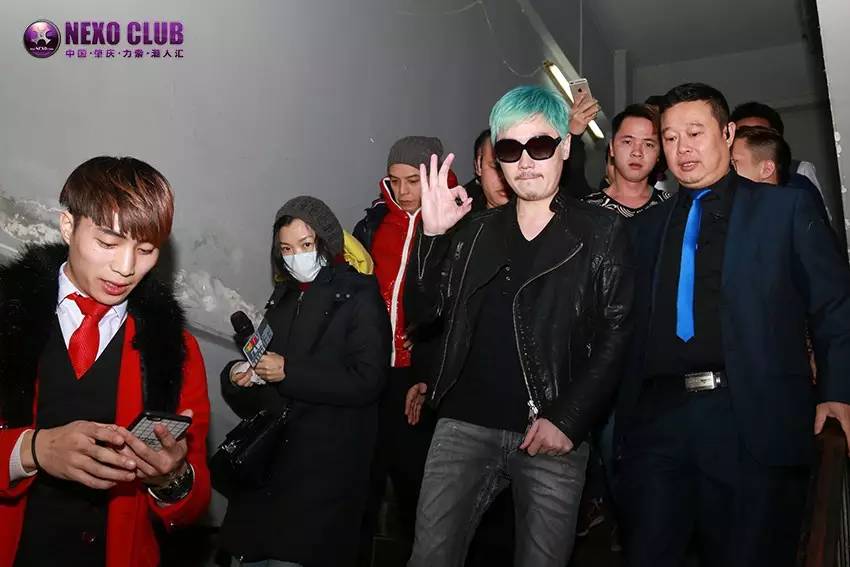 【Nexo Club新闻】肇庆电视台007栏目播报李思捷道贺#力索九周年店庆#-肇庆力索派对酒吧/NexoClub