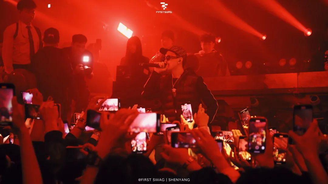 来自小镇的传奇. | ASEN |-沈阳FIRST酒吧/FIRST SWAG