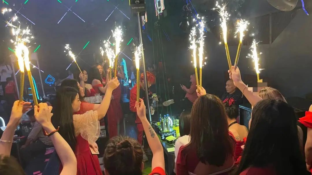 难得糊涂·SUPER HOUSE 23周年盛典回顾#辉煌二十三载·感谢一路有您！-汕头SUPER HOUSE酒吧