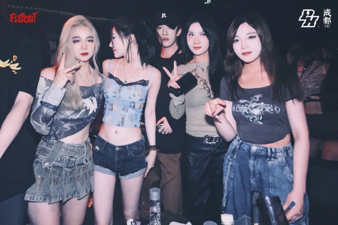 RECAP | 从纽约到成都 𝑩𝒐𝒉𝒂𝒏非凡的音乐现场-成都PH酒吧/HIPHOP CLUB
