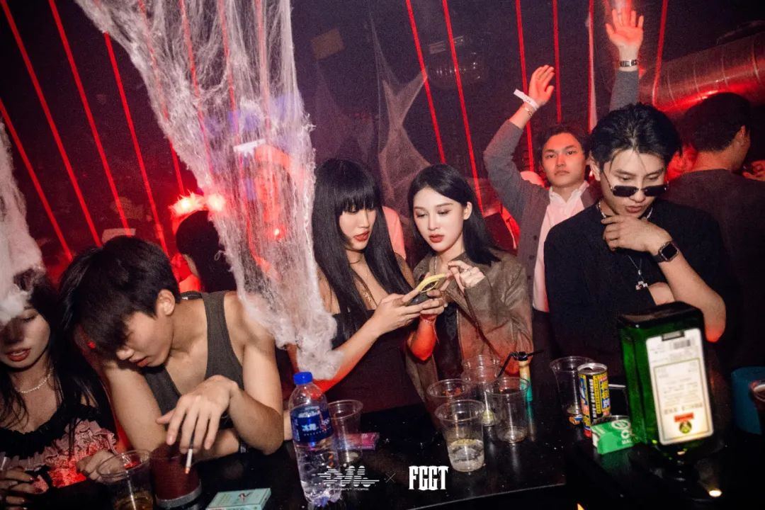 HALLOWEEN REVIEW | 暗黑前夜-高颜值玩家聚集~高燃现场曝光！-苏州DM酒吧/DM Club