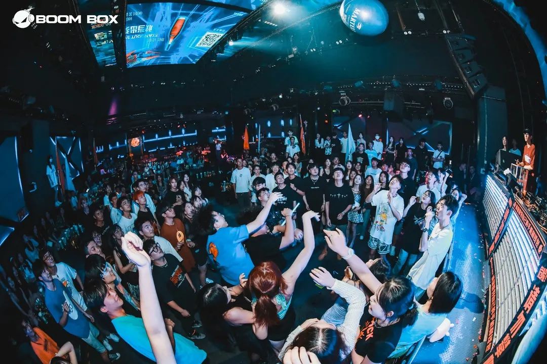 𝗥𝗘𝗩𝗜𝗘𝗪丨BOOM BOX×印记大学生巡回音乐节重庆站-重庆BOOM BOX酒吧