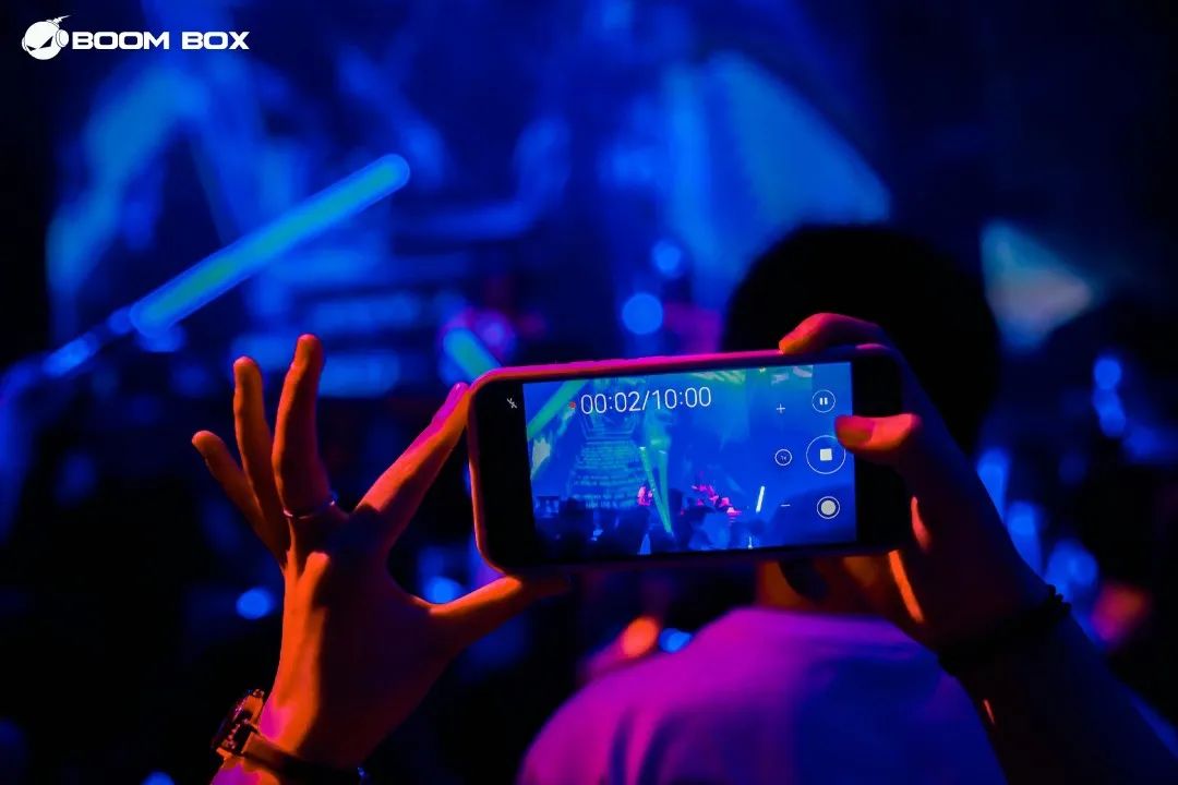 𝗥𝗘𝗩𝗜𝗘𝗪丨BOOM BOX×印记大学生巡回音乐节重庆站-重庆BOOM BOX酒吧