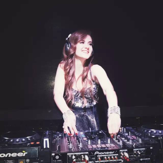 YEPU CLUB | 06·09-10纽约BELMUZTV最佳DJ《DJ Justri》领略电音现场疯狂跳动-杭州夜蒲酒吧/YEPU CLUB