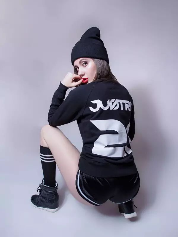 YEPU CLUB | 06·09-10纽约BELMUZTV最佳DJ《DJ Justri》领略电音现场疯狂跳动-杭州夜蒲酒吧/YEPU CLUB