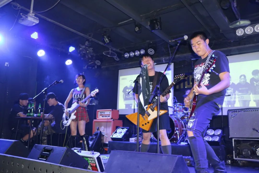 今晚！反手一刀八周年&失聪vol.2，共创丧心病狂夜！｜坚果NUTS-重庆坚果LIVE HOUSE