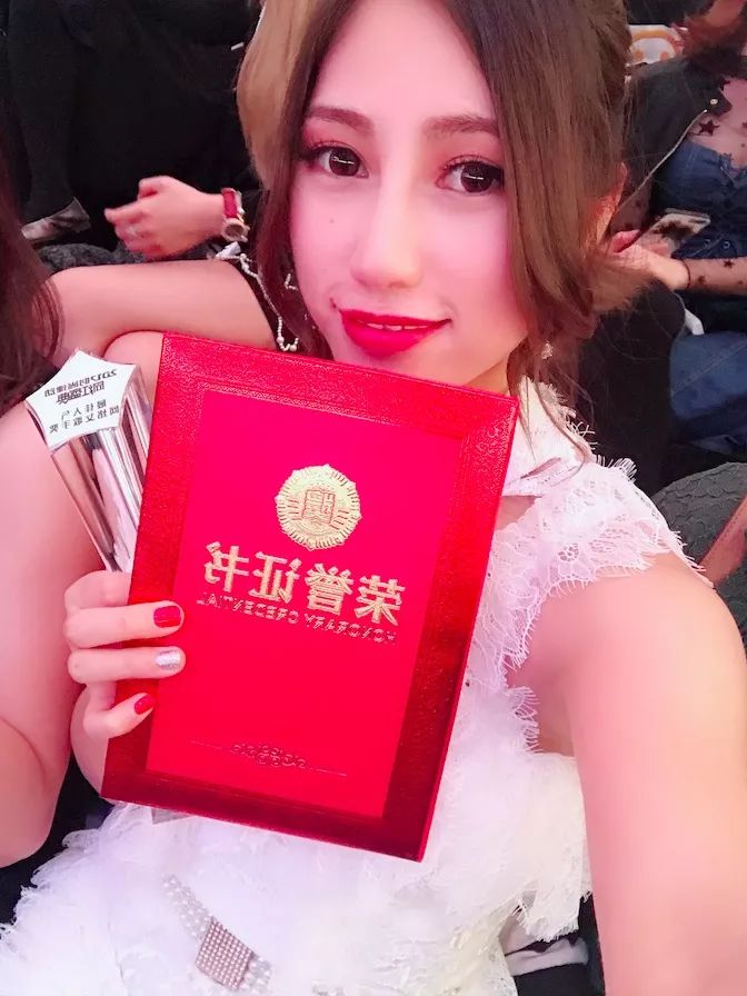 皇朝夜色 ▎6/23 抖音女神 肖茜《你的酒馆对我打了烊》粉丝见面会-深圳皇朝夜色酒吧
