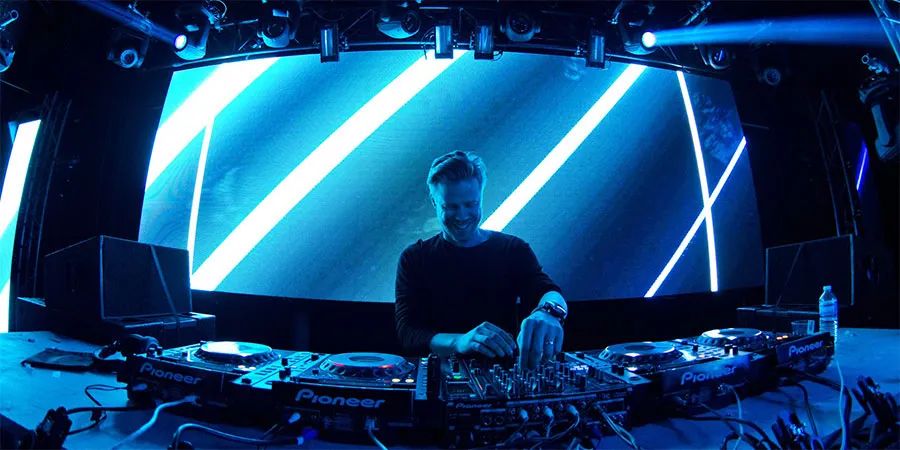 12.30 DJ Ferry Corsten 年末迷幻电音盛宴-上海EP酒吧/EP CLUB
