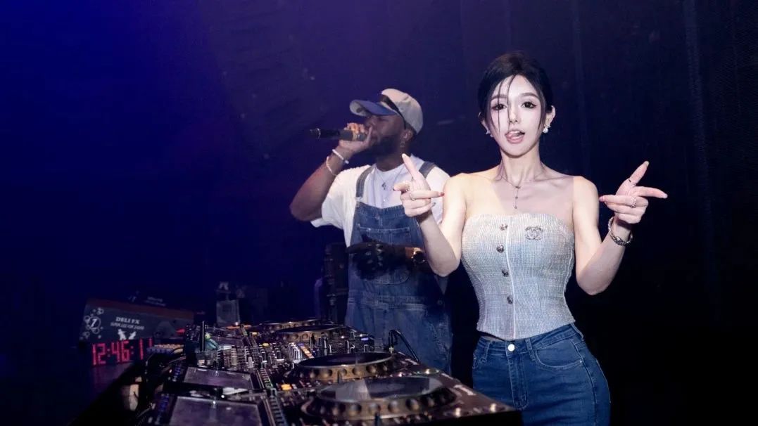 2024.1.5 暴走小萝莉｜和DJ ENCORE一起解锁2024派对新风向！-常州Tomorrow酒吧/Tomorrow CLUB