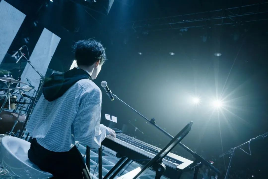 01/20｜徐子未「背面」2023-2024巡演 - 杭州站-杭州66LiveHouse