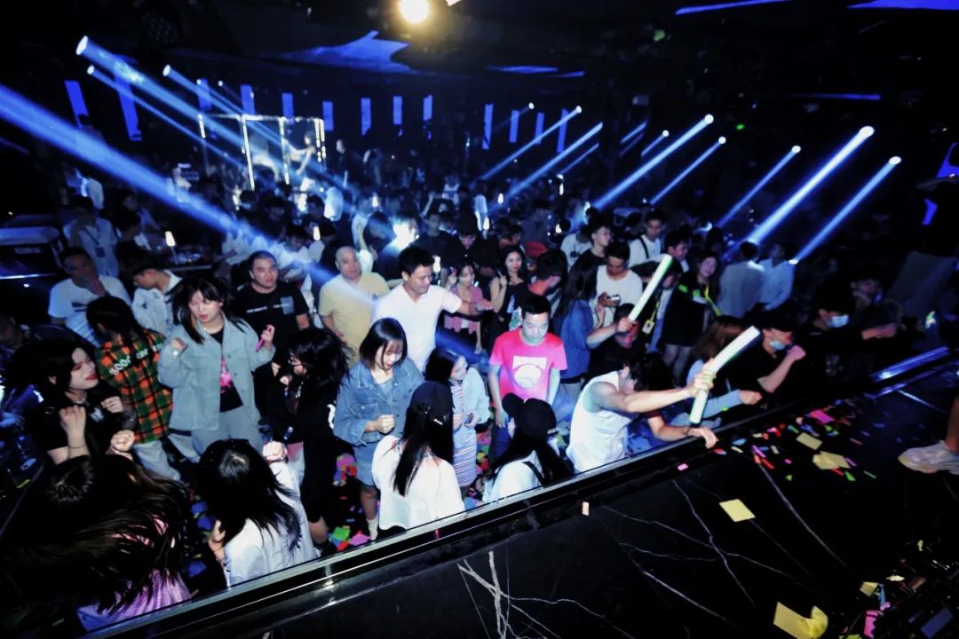 玛莎酒吧-10月17日《情歌女神-小斐鱼》粉丝见面会精彩回顾-塘厦0769玛莎酒吧/MASA CLUB