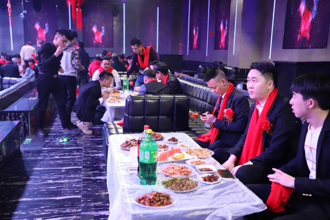 百尚派对 东莞 | 百尚娱乐文化集团年欢盛典 新跨越新梦想 迎战2019！-清溪百尚派对酒吧/BS PARTY