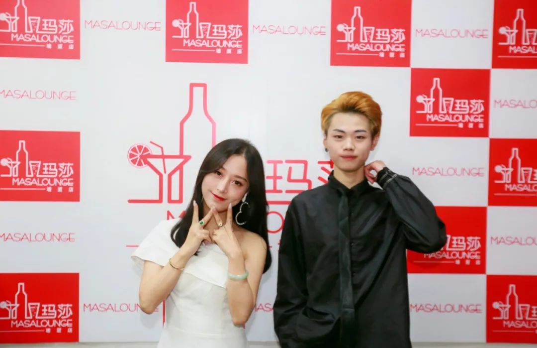 玛莎酒吧-10月17日《情歌女神-小斐鱼》粉丝见面会精彩回顾-塘厦0769玛莎酒吧/MASA CLUB
