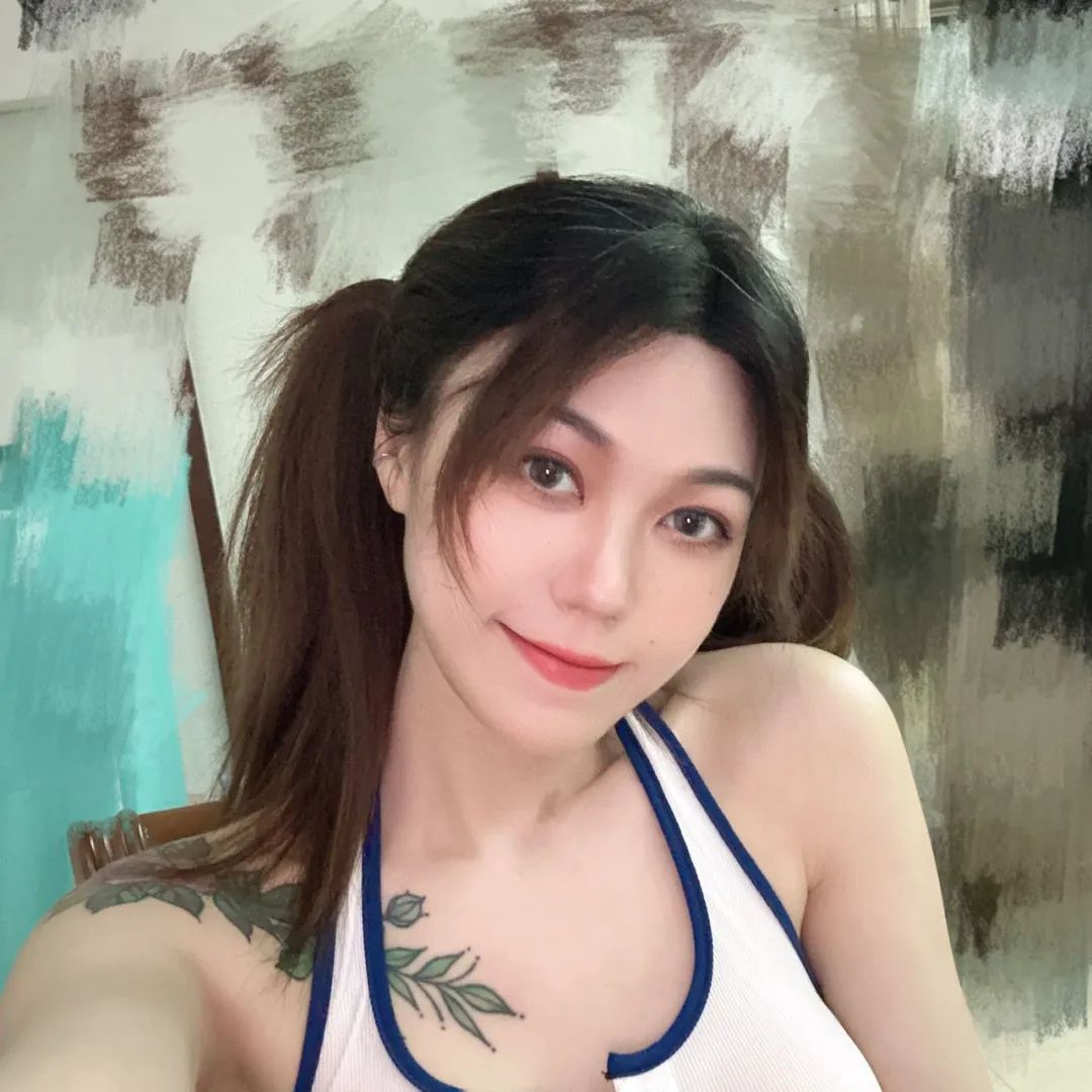 超人气新晋女DJ.LUNA今晚实力登场！哈尔滨纯生：438元/2打送一打！-云浮NANA酒吧/NANA LIVE HOUSE
