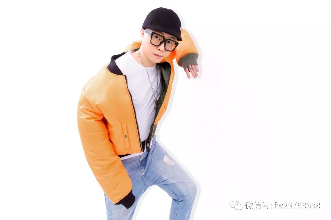 畅享时尚··缔造快乐 6月22号 凤舞Party酒吧 珠江纯生 非凡派对【我是真的爱你】原唱歌手《段千寻》明星见面会！-深圳凤舞酒吧
