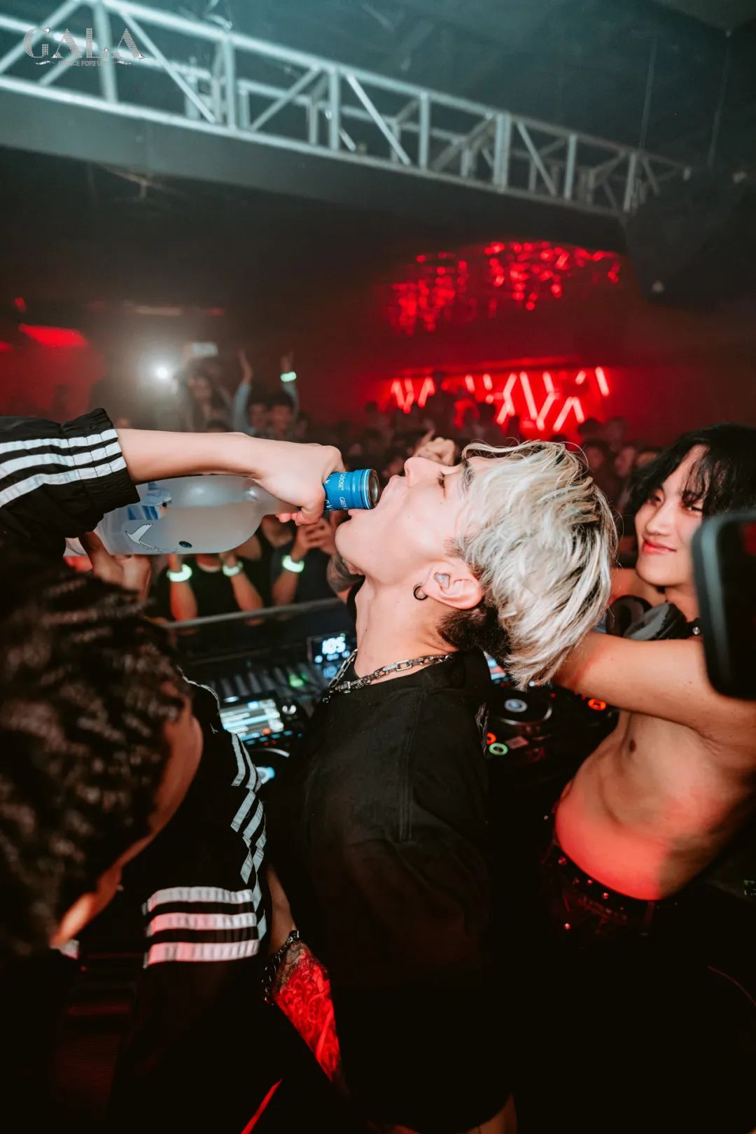 佛山Gala 本月最后一周，Dyen 、A$UKA、鱼刺带你重回Boiler Room-佛山GALA酒吧