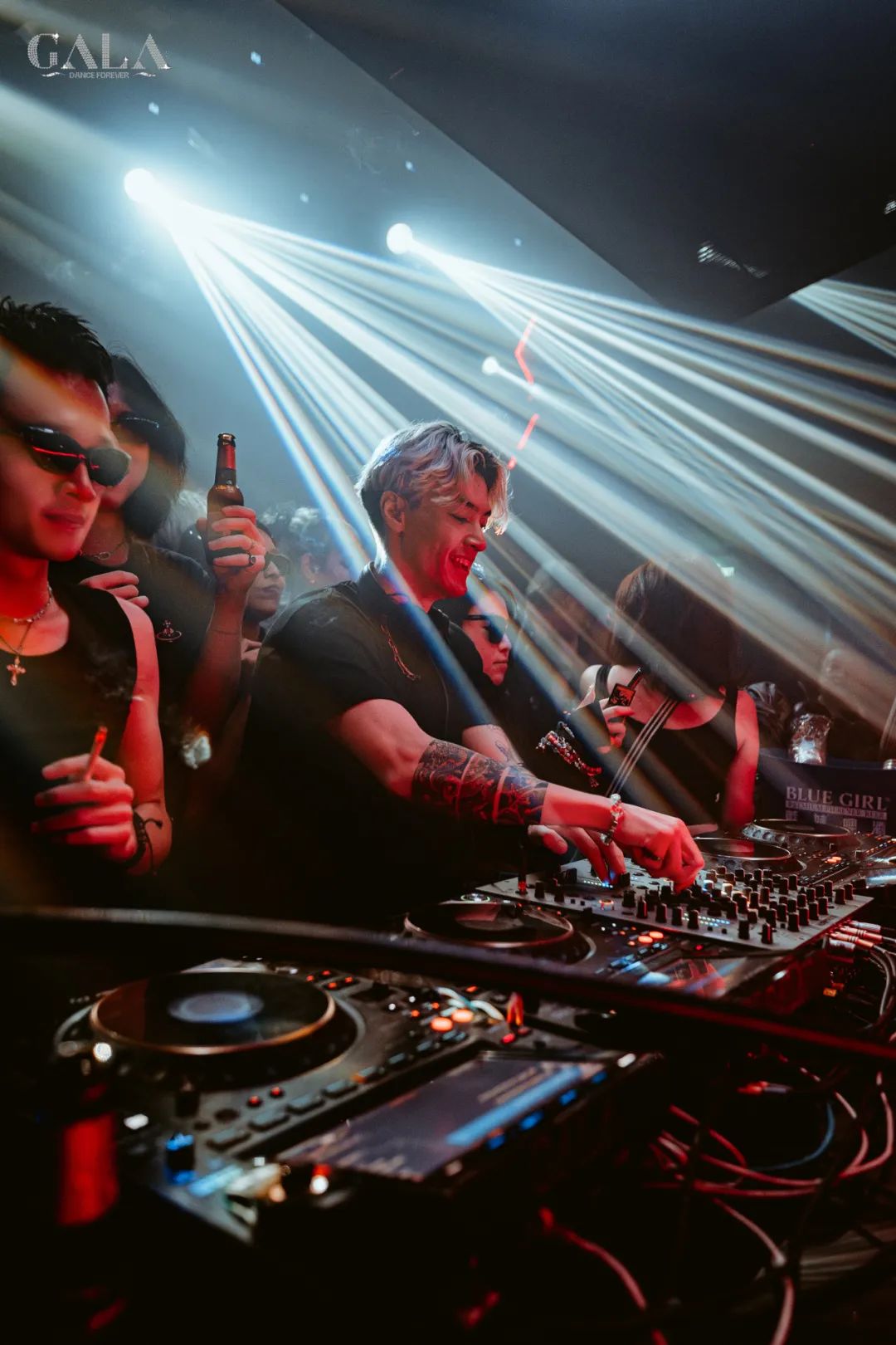 佛山Gala 本月最后一周，Dyen 、A$UKA、鱼刺带你重回Boiler Room-佛山GALA酒吧