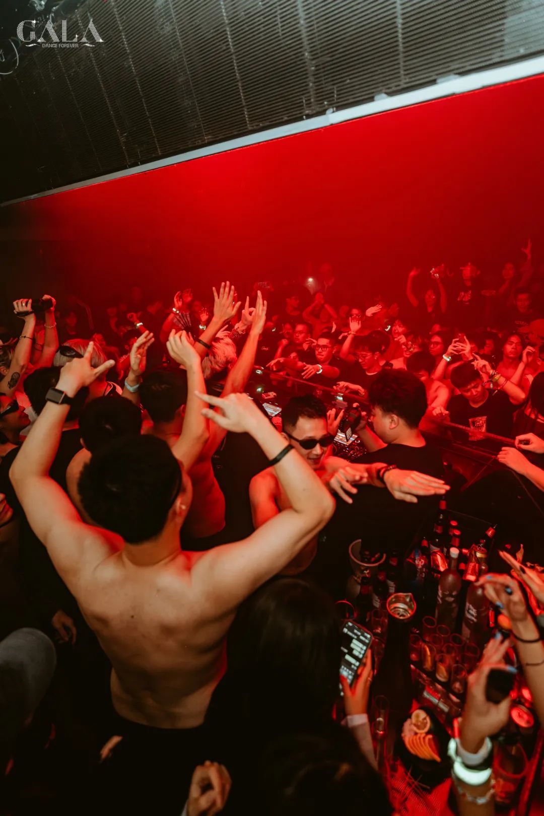 佛山Gala 本月最后一周，Dyen 、A$UKA、鱼刺带你重回Boiler Room-佛山GALA酒吧