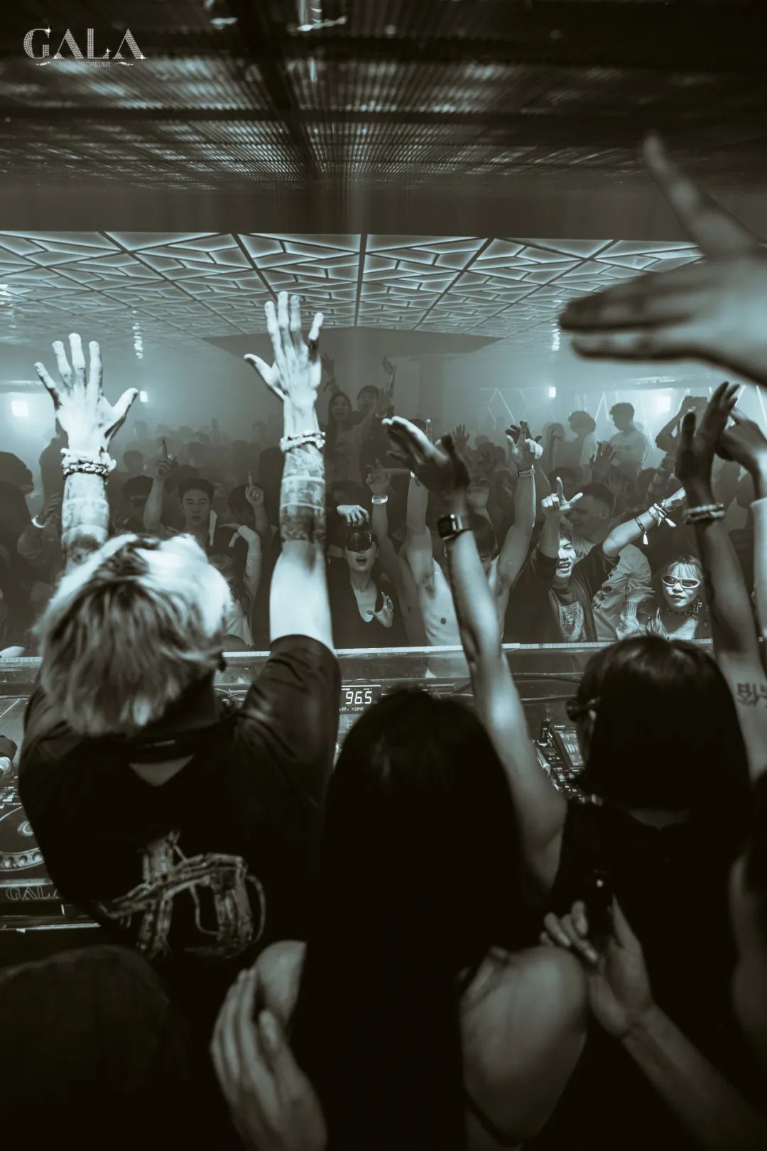 佛山Gala 本月最后一周，Dyen 、A$UKA、鱼刺带你重回Boiler Room-佛山GALA酒吧