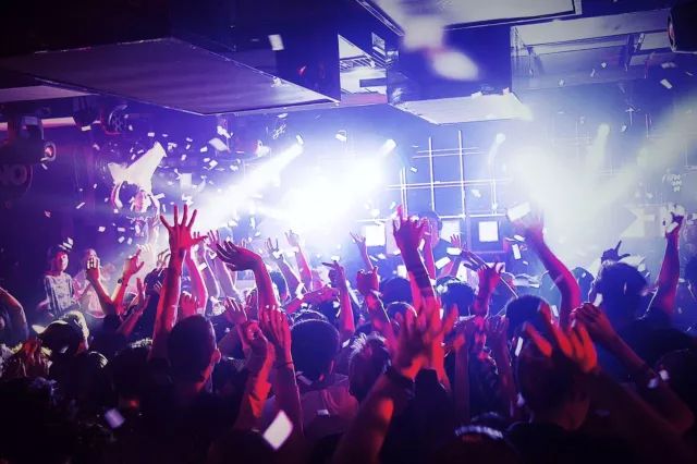 【重磅大咖】11.15 - PYRO中国百大DJ X-Large X MC Coin SG厂牌核心成员，震撼来袭！-哈密MAX麦克斯酒馆