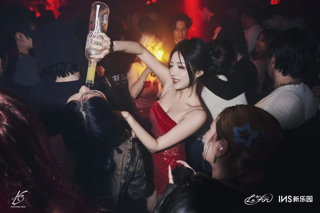 本周三大DJ助阵🤯AS年初就给各位喂上好料‼️-上海LaFin酒吧