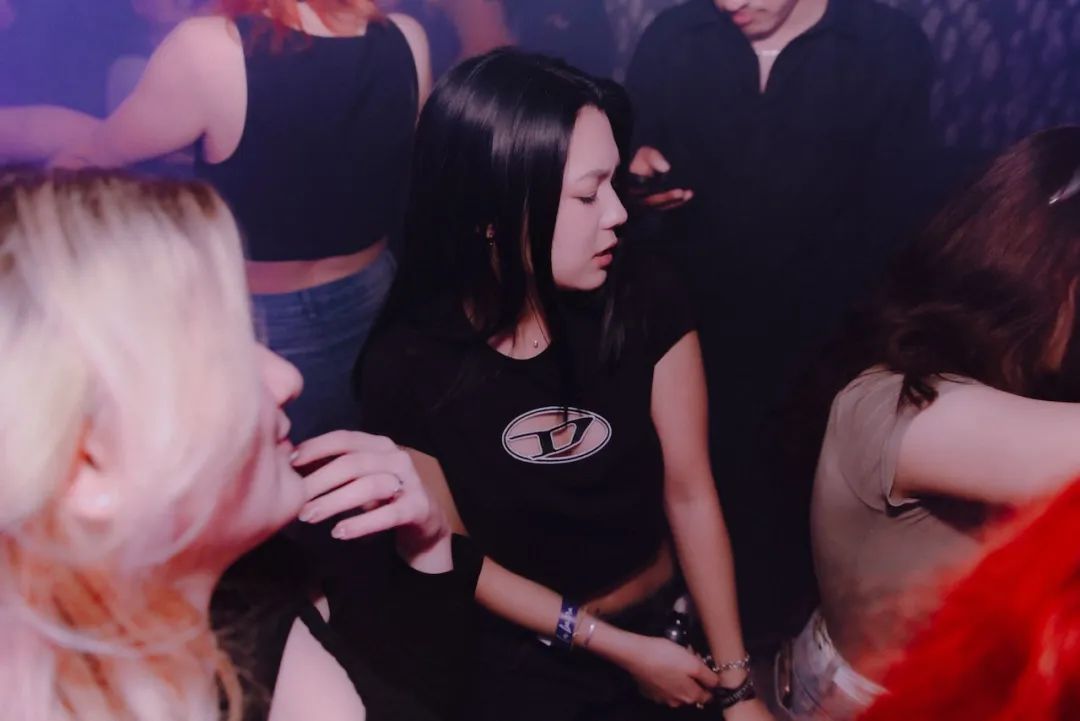 LE BARON 上海 - 艺人阵容排好了-上海LeBaron酒吧/勒巴隆酒吧