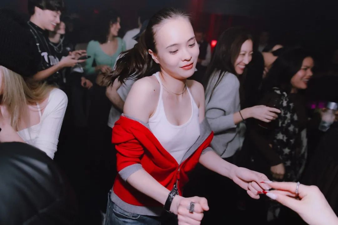 LE BARON 上海 - 艺人阵容排好了-上海LeBaron酒吧/勒巴隆酒吧