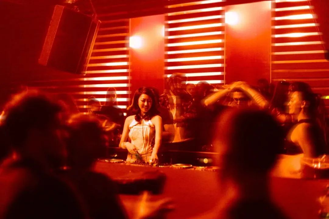 周五4月11日 - 中国之光 DJ RAEYA CHEN (AUDIO CLUB, GENEVA 日内瓦) @ Dada北京-北京DADA酒吧/DADA bar