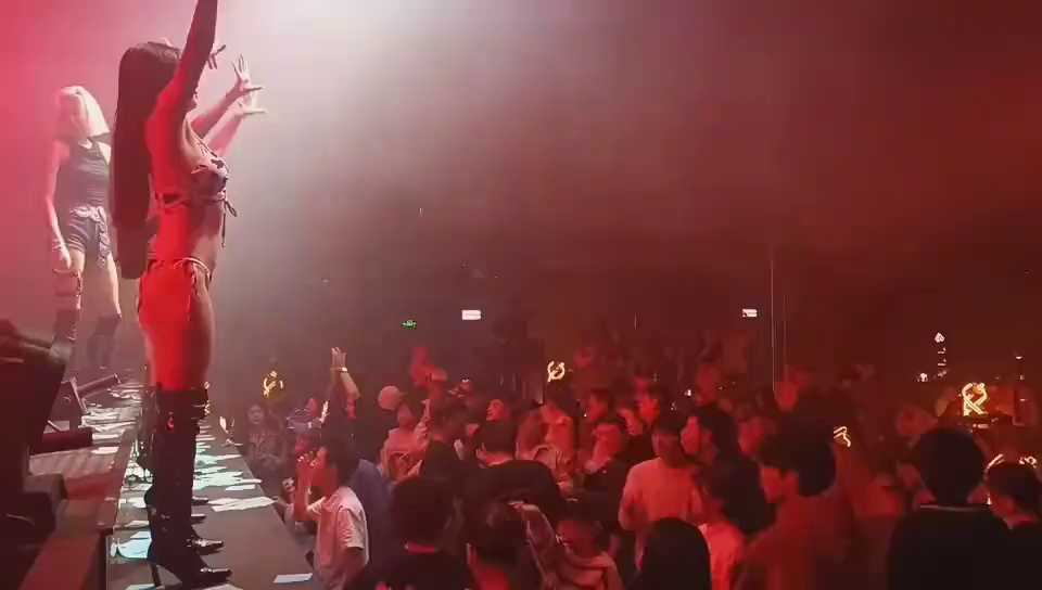 酒吧劲爆现场-杭州JOJO酒吧/JOJO空间派对酒吧
