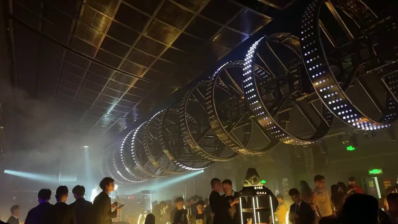 酒吧劲爆现场-南充DNA酒吧/DNA超级派对酒吧