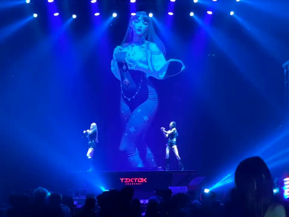 酒吧劲爆现场-上海TT酒吧/TIKTOK CLUB