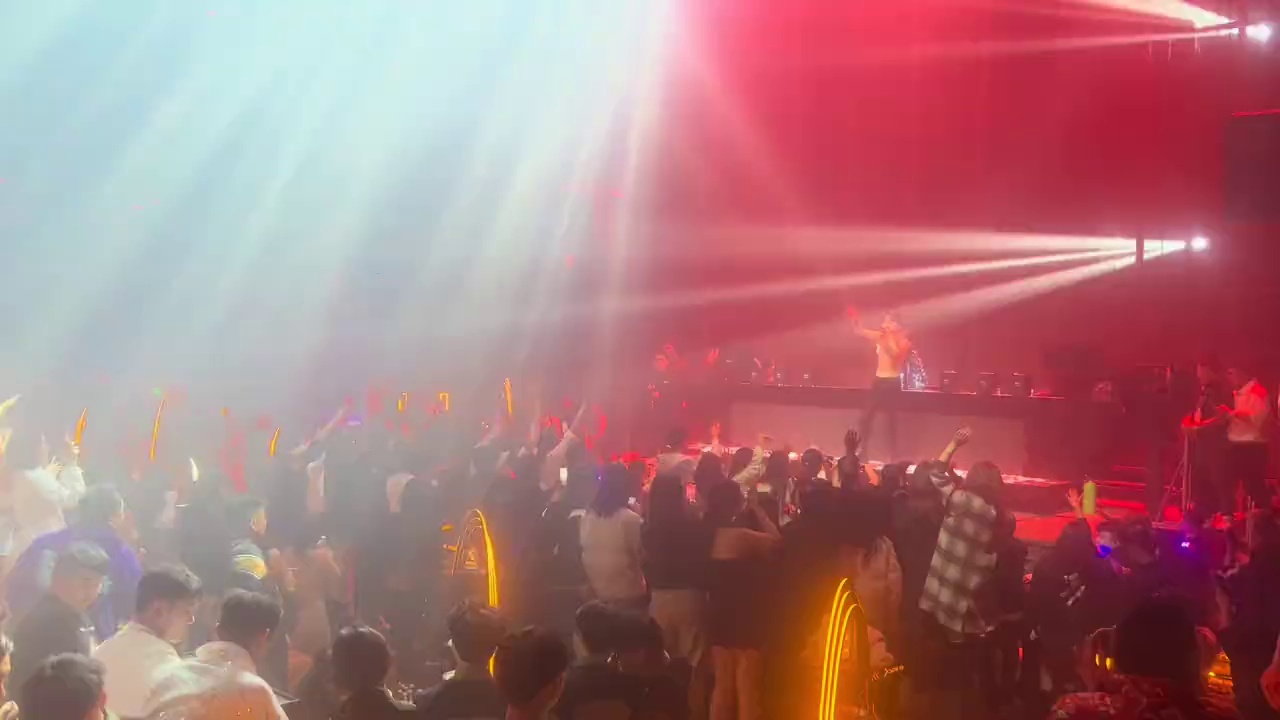 酒吧劲爆现场-商丘酒吧劲爆现场