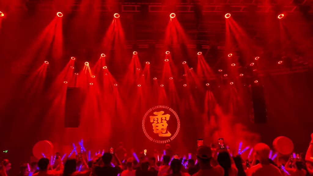 酒吧劲爆现场-常熟電live house