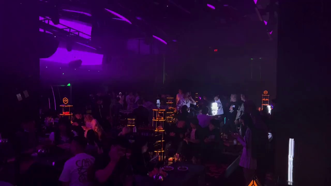酒吧劲爆现场-玉环CT CLUB酒吧