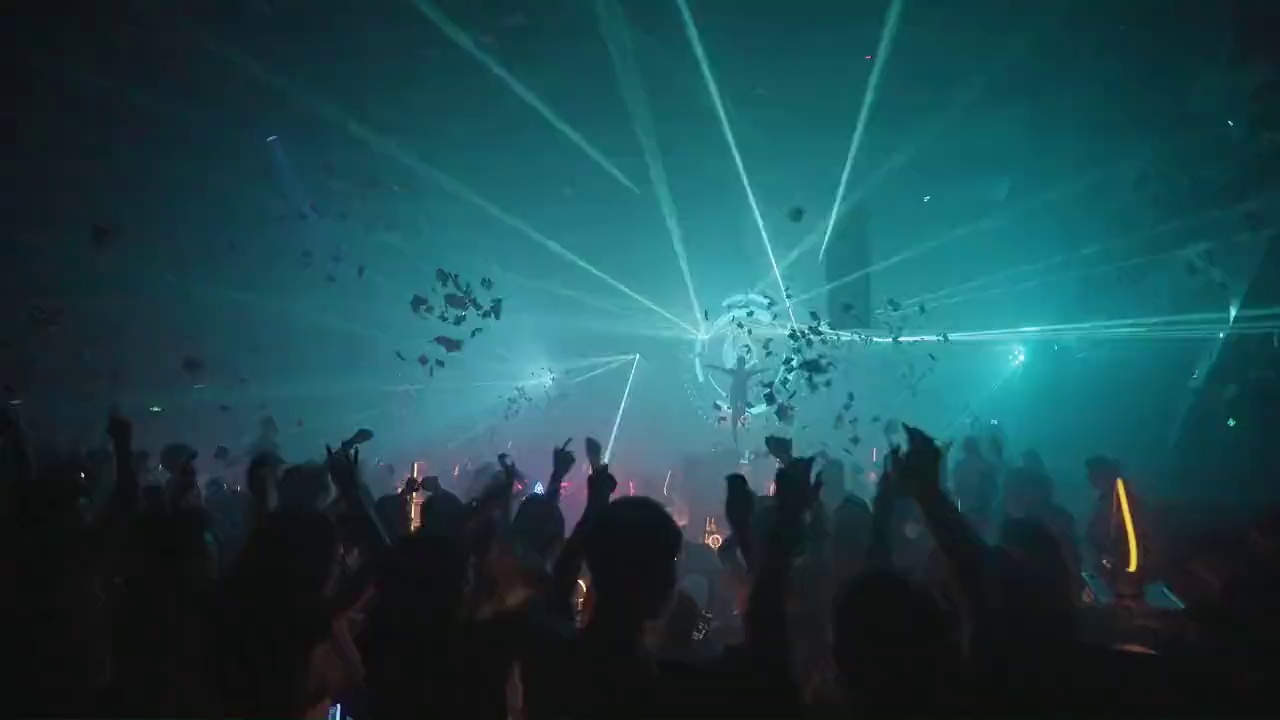 酒吧劲爆现场