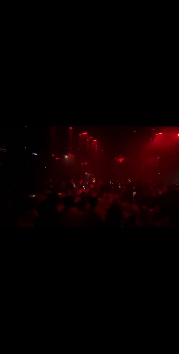 酒吧劲爆现场-上海艾斯派酒吧/SπCLUB